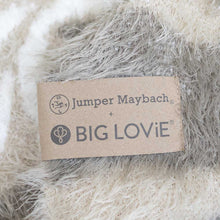 Load image into Gallery viewer, Dream | Jumper Maybach - Pluto Blanket