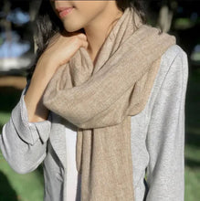 Load image into Gallery viewer, Handloom Cashmere Scarf