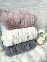 Load image into Gallery viewer, Faux Fur Blanket - Medium or Large