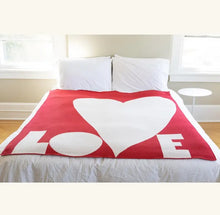 Load image into Gallery viewer, Love Throw Blanket By Susy Pilgrimwaters