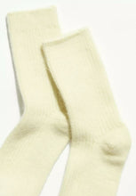 Load image into Gallery viewer, Cashmere Cloud Socks - Creme
