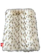 Load image into Gallery viewer, Faux Fur Crate Liners
