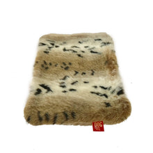 Load image into Gallery viewer, Faux Fur Crate Liners