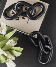 Load image into Gallery viewer, Marble Link Chain Decor - Black