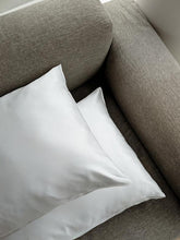 Load image into Gallery viewer, Silk Pillowcases ~ Set of 2 in Ivory or Champagne