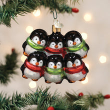 Load image into Gallery viewer, Penguin Family Of 6 Ornament
