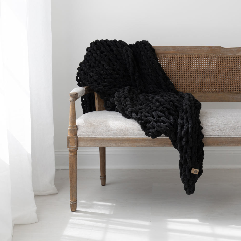 Infinite Chunky Knit Blanket Knit Blanket | Minky | Big - Onyx