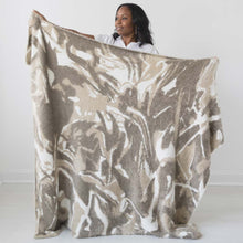Load image into Gallery viewer, Dream | Jumper Maybach - Pluto Blanket
