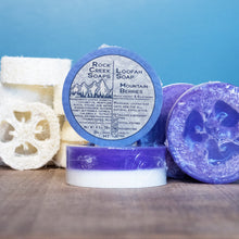 Load image into Gallery viewer, Loofah Soap | Mountain Berries
