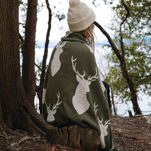 Load image into Gallery viewer, Oh Deer Throw Blanket
