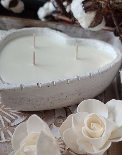 Small Clay Heart Soy Candle in White