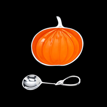Load image into Gallery viewer, Lil Pumpkin Dish with Leaf Spoon
